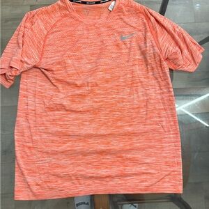 Nike Men's Orange Dri Fit shirt Xl